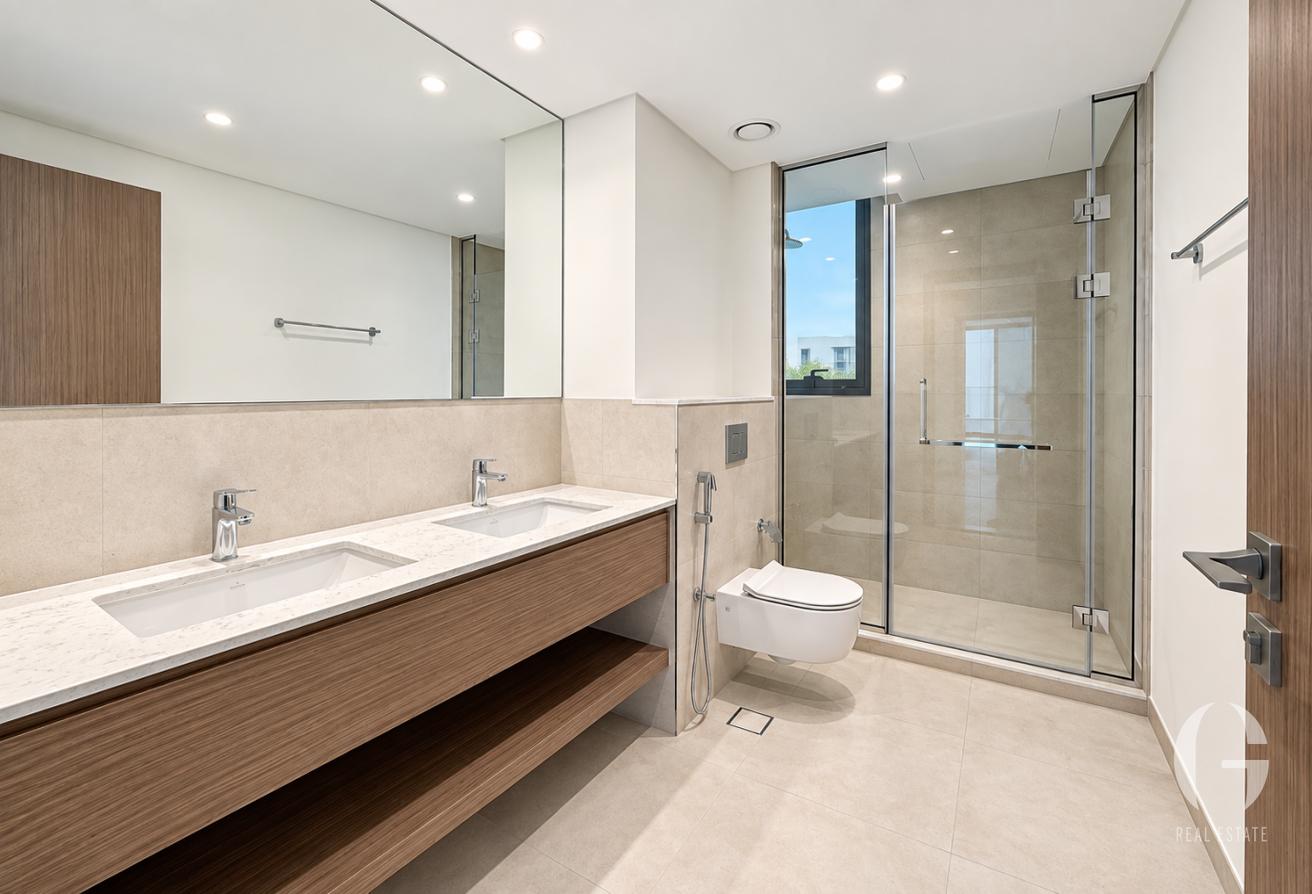 Serene Community | Spacious Home | Well Maintained photo 16