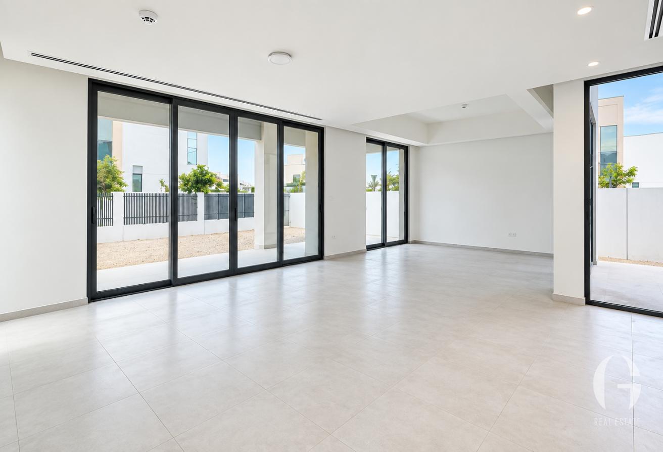 Serene Community | Spacious Home | Well Maintained photo 4