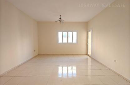 Apartment - 1 Bedroom - 2 Bathrooms for rent in Muwaileh 3 Building - Muwaileh - Sharjah