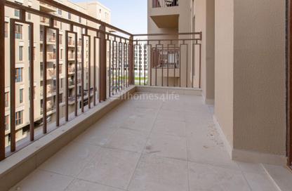 Apartment - 1 Bedroom - 1 Bathroom for sale in Zahra Breeze Apartments 3B - Zahra Breeze Apartments 3 - Zahra Breeze Apartments - Town Square - Dubai