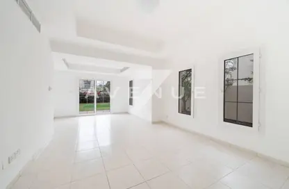 فيلا - 3 غرف نوم - 3 حمامات للبيع في الينابيع 7 - الينابيع - دبي فيلا - 3 غرف نوم - 3 حمامات للبيع في الينابيع 7 - الينابيع - دبي