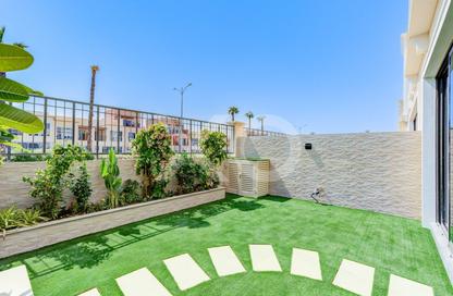 Townhouse - 4 - 3 for rent in Malta - Damac Lagoons - Dubai