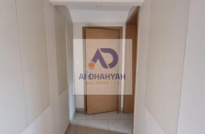 تاون هاوس - 3 غرف نوم - 4 حمامات للايجار في الزاهية - تجارية مويلح - الشارقة