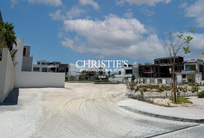 2Oly1HTl4EK - Property Main Image