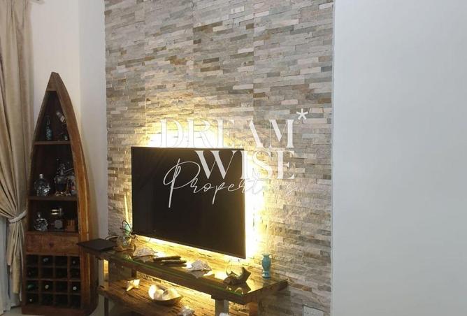 71125409 - Property Image 3