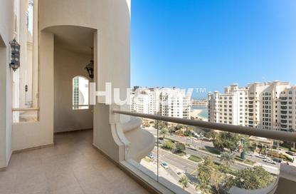 Apartment - 4 Bedrooms - 6 Bathrooms for rent in Al Sarrood - Shoreline Apartments - Palm Jumeirah - Dubai
