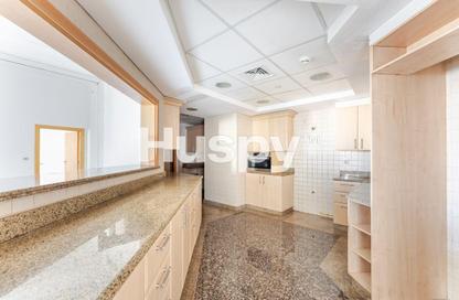 Apartment - 4 Bedrooms - 6 Bathrooms for rent in Al Sarrood - Shoreline Apartments - Palm Jumeirah - Dubai