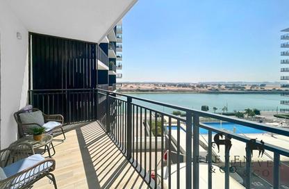 Apartment - 2 Bedrooms - 2 Bathrooms for sale in Waters Edge - Yas Island - Abu Dhabi