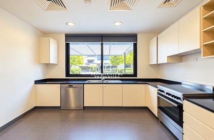 Villa - 3 - 5 for rent in Silver Springs 3 - Silver Springs - Damac Hills - Dubai Villa - 3 - 5 for rent in Silver Springs 3 - Silver Springs - Damac Hills - Dubai