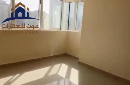 شقة - 2 غرف نوم - 2 حمامات للايجار في التعاون 1 - أبراج التعاون - الخان - الشارقة
