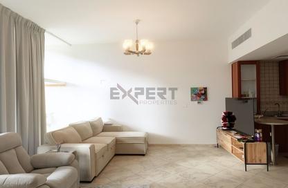 Apartment - Studio - 1 Bathroom for rent in Weston Court 1 - Weston Court - Motor City - Dubai