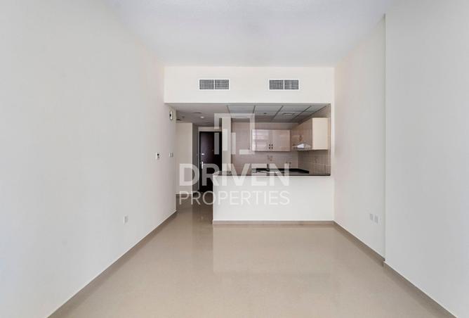 92253932 - Property Image 2