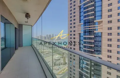 Apartment - 3 Bedrooms - 4 Bathrooms for rent in Damac Heights - Dubai Marina - Dubai