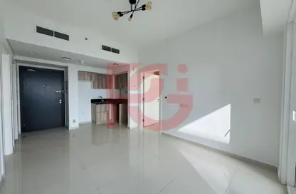 Apartment - 2 Bedrooms - 2 Bathrooms for rent in Golf Vita A - Golf Vita - Damac Hills - Dubai Apartment - 2 Bedrooms - 2 Bathrooms for rent in Golf Vita A - Golf Vita - Damac Hills - Dubai