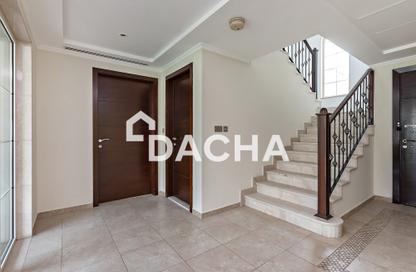 Villa - 3 Bedrooms - 3 Bathrooms for rent in District 7 - Jumeirah Park - Dubai