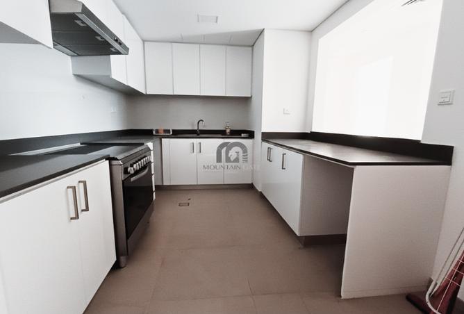 87864416 - Property Image 3