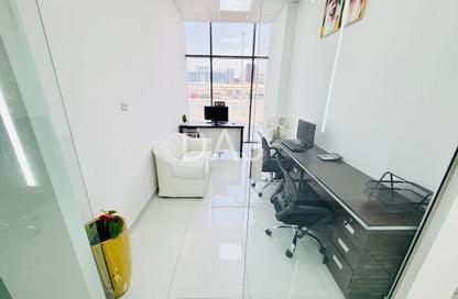 Office Space - Studio - 1 for rent in Red Avenue - Al Garhoud - Dubai Office Space - Studio - 1 for rent in Red Avenue - Al Garhoud - Dubai