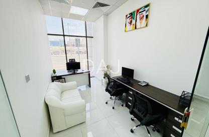 Office Space - Studio - 1 for rent in Red Avenue - Al Garhoud - Dubai Office Space - Studio - 1 for rent in Red Avenue - Al Garhoud - Dubai