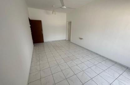 Apartment - 2 Bedrooms - 2 Bathrooms for rent in Abu Shagara building - Abu shagara - Sharjah