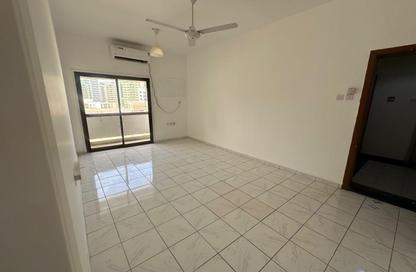 Apartment - 2 Bedrooms - 2 Bathrooms for rent in Abu Shagara building - Abu shagara - Sharjah