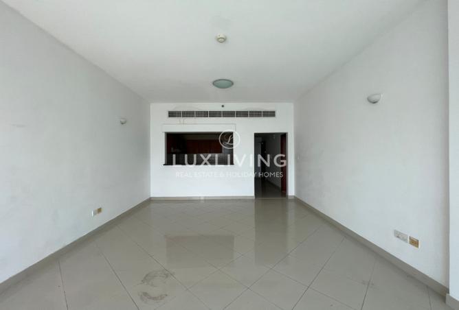 71494846 - Property Image 3