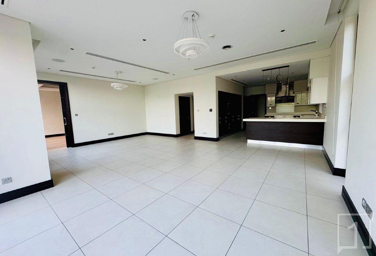 Exclusive| Stunning, Modern living |Private pool photo 5