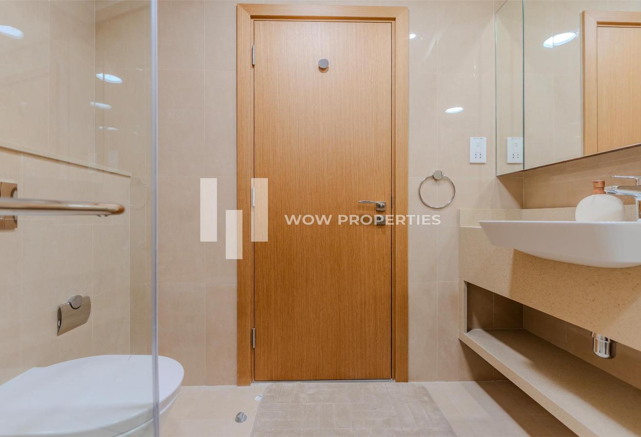 Fully Furnished | Vacant And Ready | Sea View photo 9