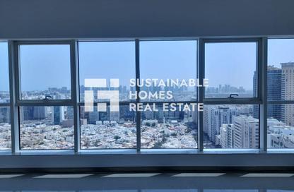 Apartment - 2 Bedrooms - 4 Bathrooms for rent in Airport Road - Abu Dhabi