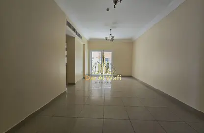 Apartment - 2 Bedrooms - 2 Bathrooms for rent in Al Nahda Residential Complex - Al Nahda - Sharjah