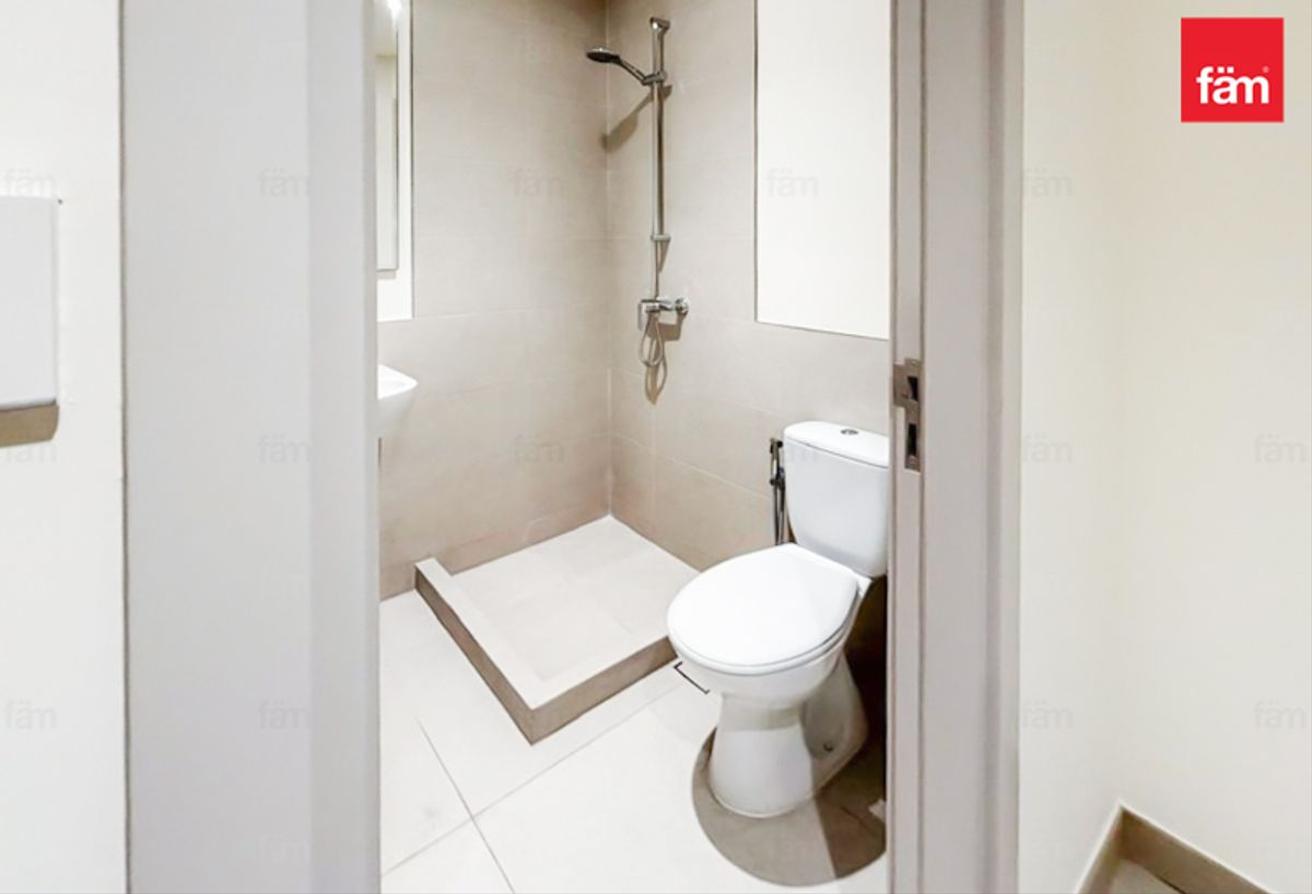 MAID ROOM | AVAILABLE NOW | HIGH FLOOR | PALM VIEW photo 17