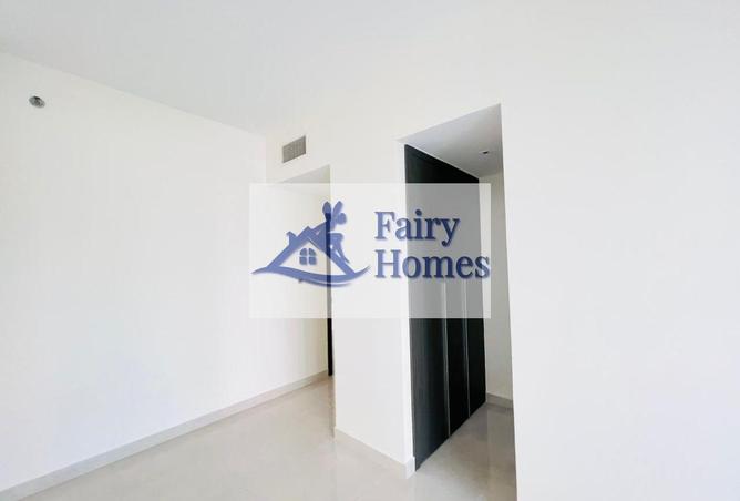 76975257 - Property Image 3