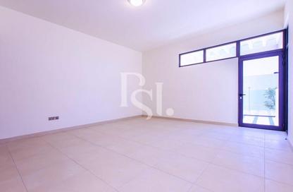 Villa - 5 Bedrooms - 7 Bathrooms for sale in West Yas - Yas Island - Abu Dhabi