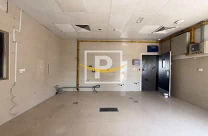 Shop - Studio - 1 Bathroom for rent in Umm Suqeim 1 - Umm Suqeim - Dubai