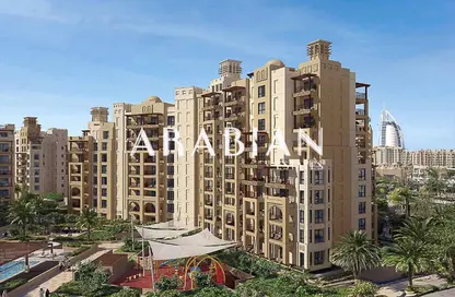 Apartment - 2 Bedrooms - 2 Bathrooms for sale in Lamaa - Madinat Jumeirah Living - Umm Suqeim - Dubai