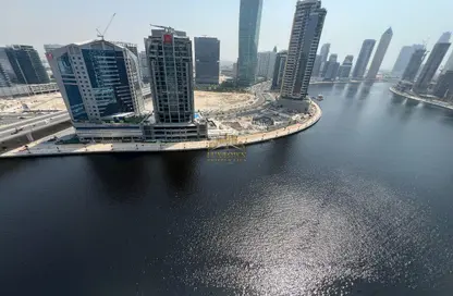 شقة - 2 غرف نوم - 3 حمامات للايجار في بريفه باي داماك (ايه) - داماك مايسون برايف - الخليج التجاري - دبي