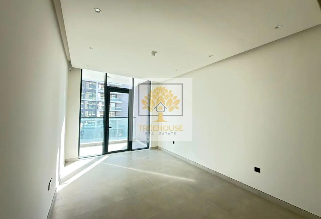 100405078 - Property Main Image