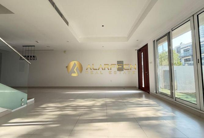 76983055 - Property Image 2