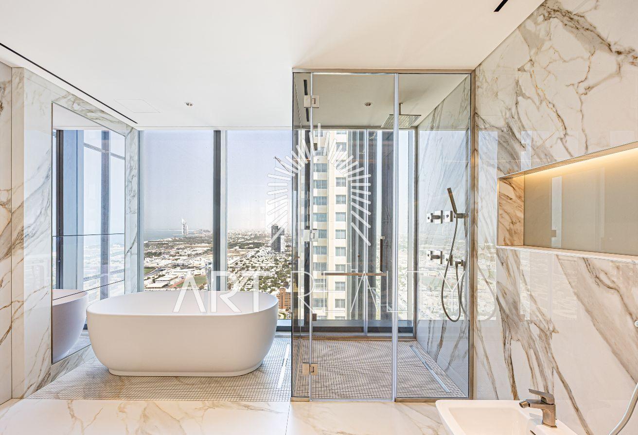 Luxury 4 BR | Palm & Burj Al Arab View |High Floor photo 16