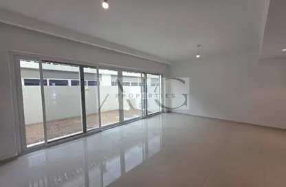 تاون هاوس - 3 غرف نوم - 3 حمامات للايجار في كاميليا - داماك هيلز 2 - دبي