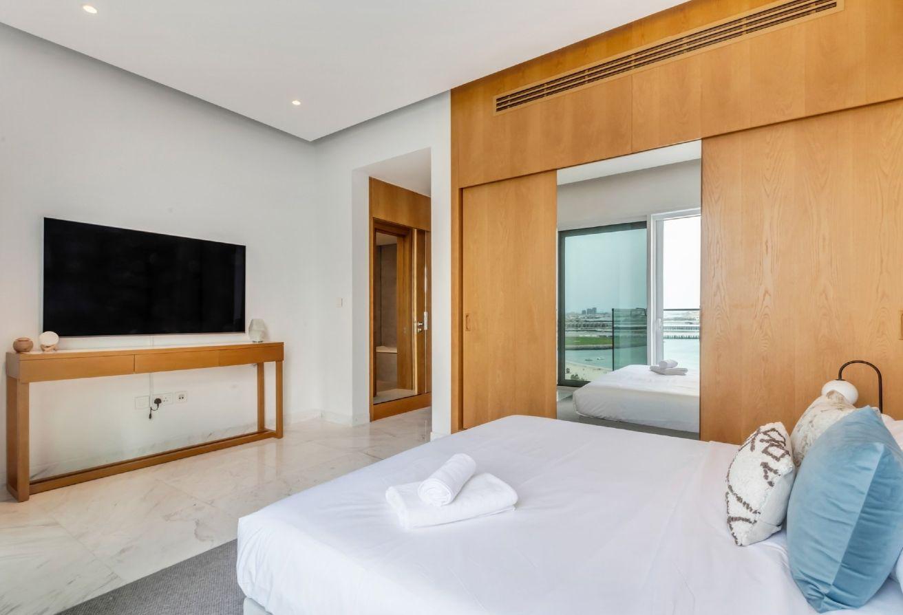 GuestReady - Panoramic views from One JBR photo 16