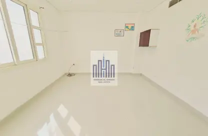 Apartment - 1 Bedroom - 1 Bathroom for rent in Fire Station Road - Muwaileh - Sharjah