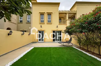 فيلا - 2 غرف نوم - 3 حمامات للايجار في الينابيع 11 - الينابيع - دبي