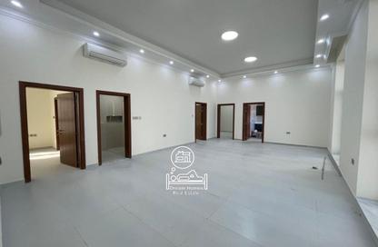 Apartment - 3 - 4 for rent in Zayed City (Khalifa City C) - Khalifa City - Abu Dhabi Apartment - 3 - 4 for rent in Zayed City (Khalifa City C) - Khalifa City - Abu Dhabi
