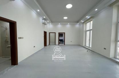 Apartment - 3 - 4 for rent in Zayed City (Khalifa City C) - Khalifa City - Abu Dhabi Apartment - 3 - 4 for rent in Zayed City (Khalifa City C) - Khalifa City - Abu Dhabi