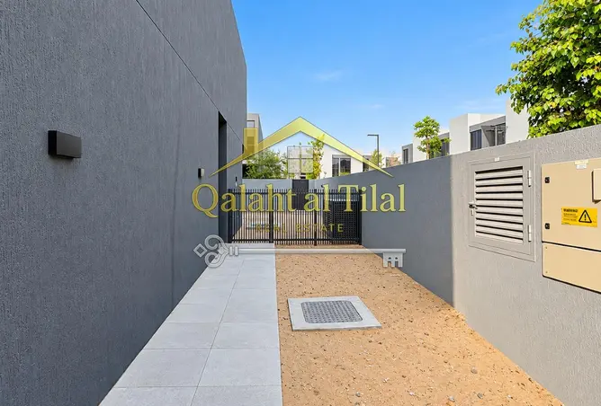 165588229 - Property Image 2
