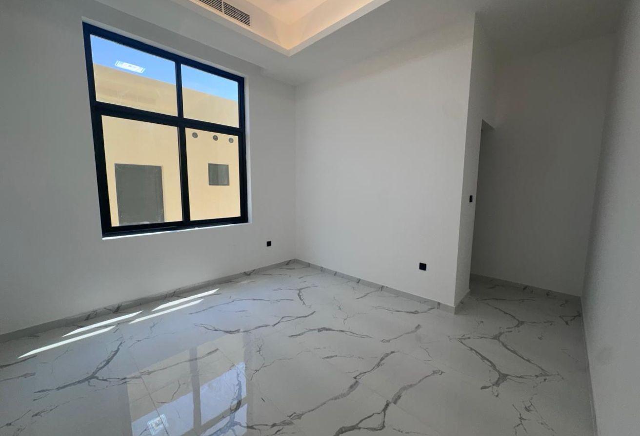 BRAND-NEW LUXURY 5BR VILLA MASTER BEDROOMS | POOL photo 7