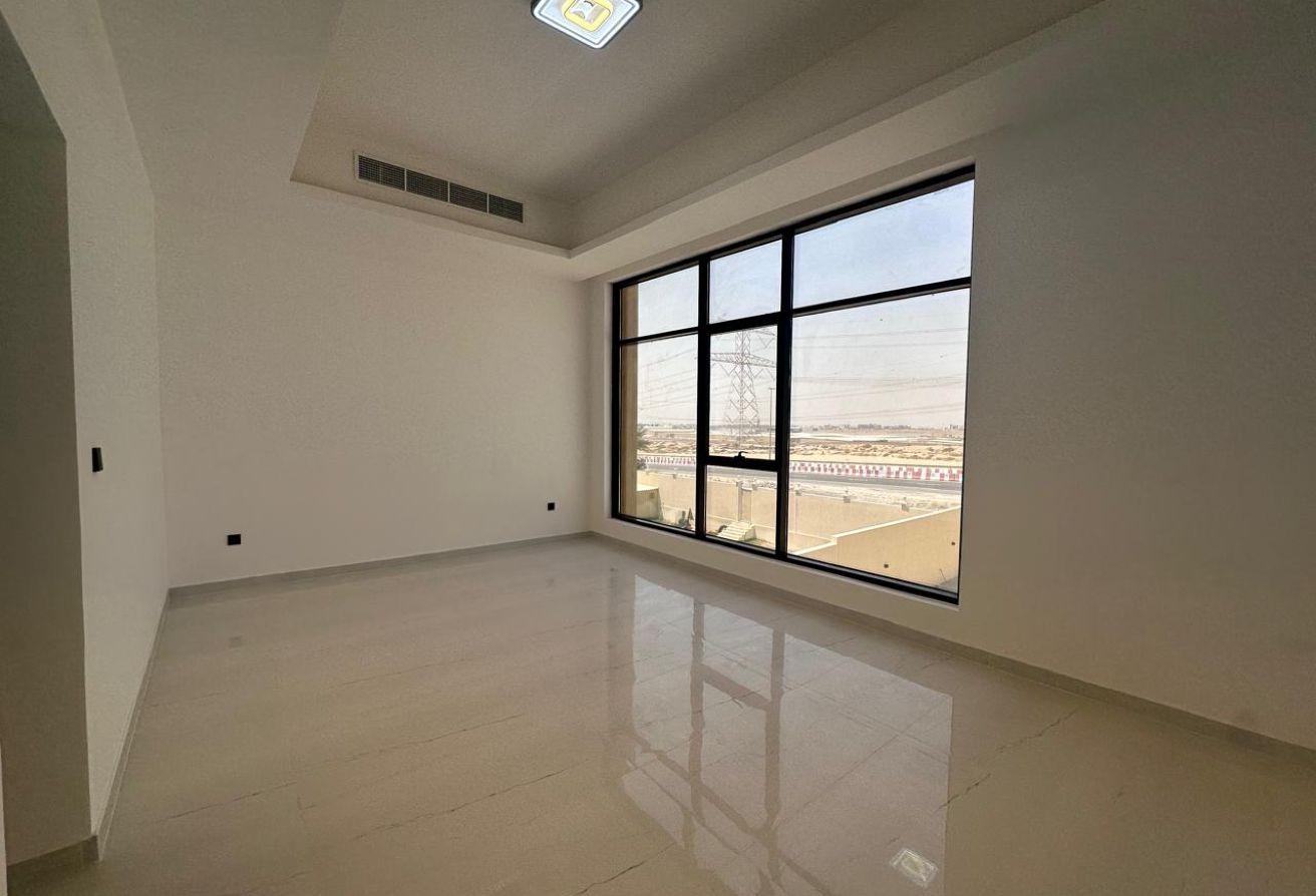 BRAND-NEW LUXURY 5BR VILLA MASTER BEDROOMS | POOL photo 11