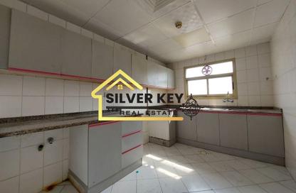 Apartment - 2 - 2 for rent in Abu Shagara building - Abu shagara - Sharjah Apartment - 2 - 2 for rent in Abu Shagara building - Abu shagara - Sharjah