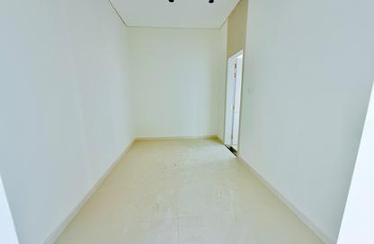 Villa - 5 - 7 for sale in Al Hooshi Villas - Hoshi - Al Badie - Sharjah