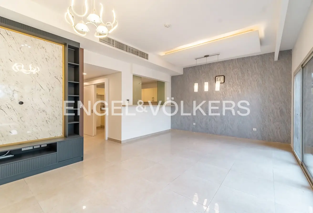 156003093 - Property Main Image